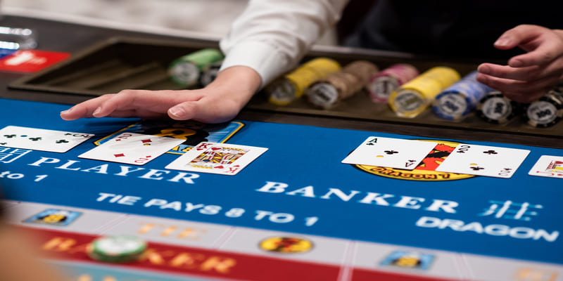 Game bài Baccarat kiếm tiền siêu hấp dẫn